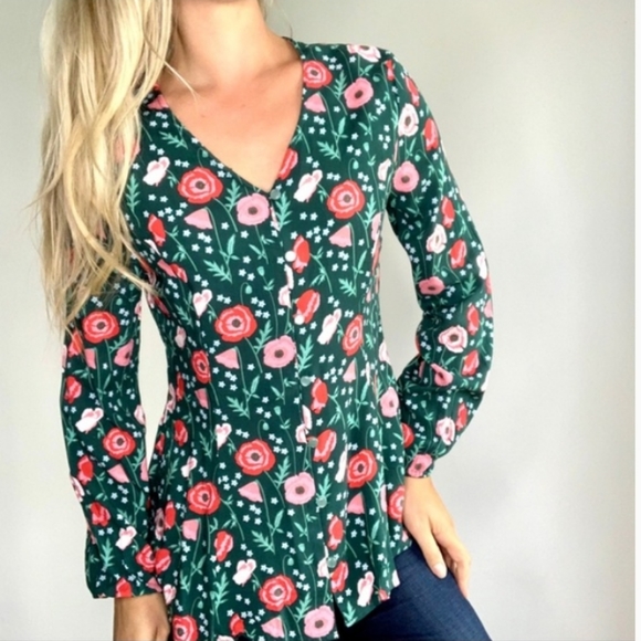 2 FOR $25! Matilda Jane Yesteryear Green Red Floral Top - Picture 2 of 12